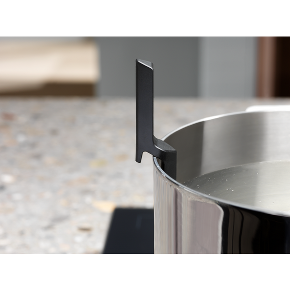 Варочная поверхность электрическая Electrolux EIS8648