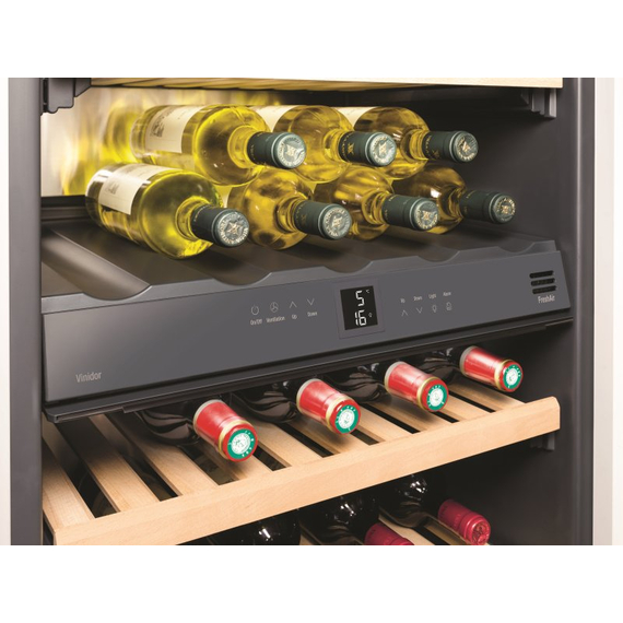 Вбудована винна шафа Liebherr EWTgw 3583