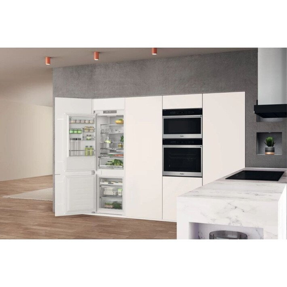 Холодильник встраиваемый Whirlpool WHC18T573