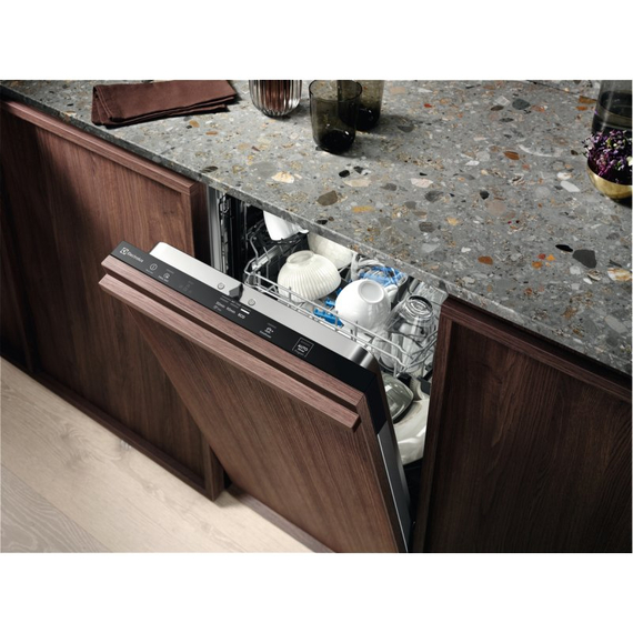 Посудомоечная машина Electrolux EDA22110L