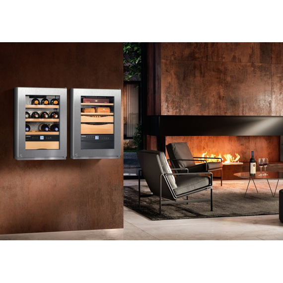 Встраиваемый винный шкаф "Хьюмидор" Liebherr Zkes 453