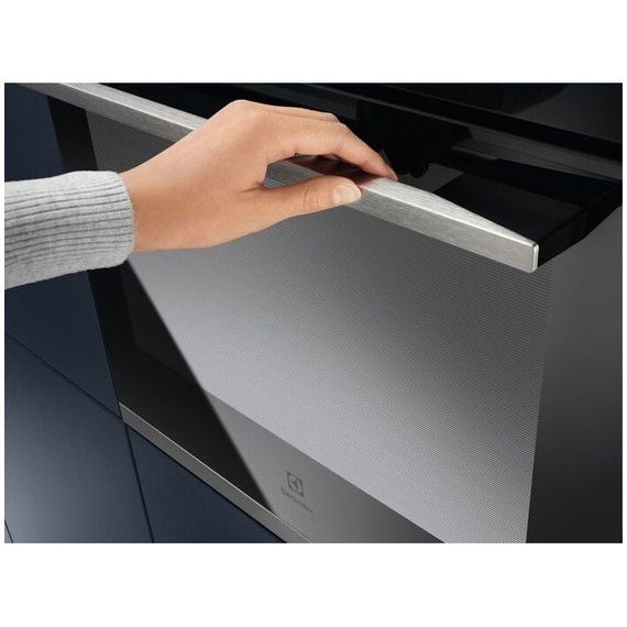 Духовой шкаф электрический Electrolux KOEBP39WX