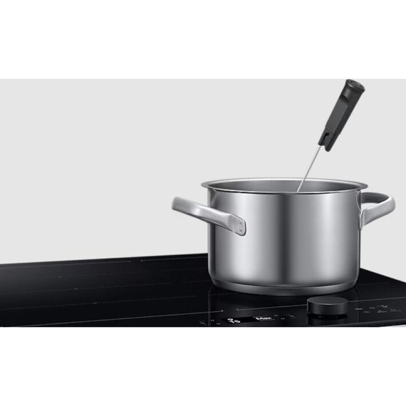 Варочная поверхность электрическая Samsung NZ64B7799FK/WT