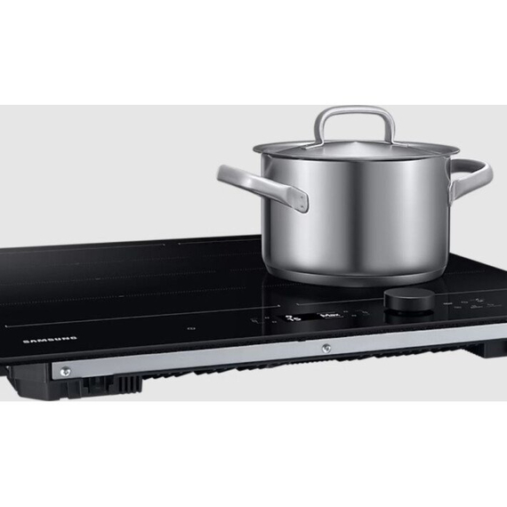 Варочная поверхность электрическая Samsung NZ64B7799FK/WT