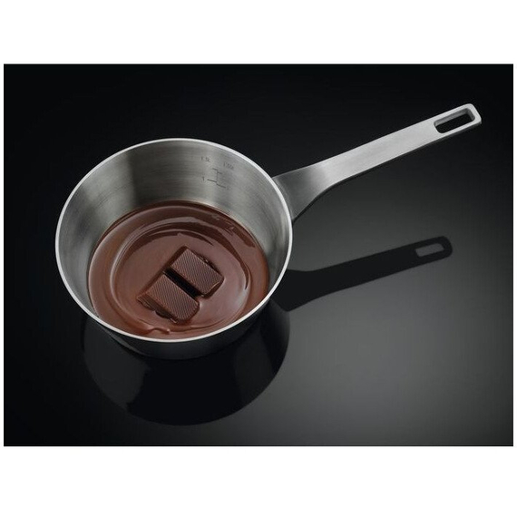 Варочная поверхность комбинированная Electrolux KDI641723K