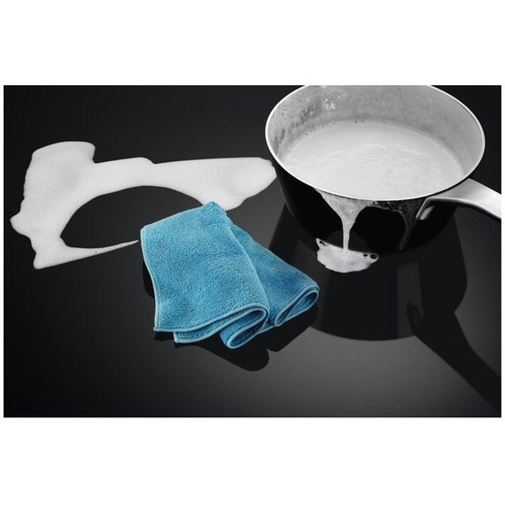 Варочная поверхность комбинированная Electrolux KDI641723K