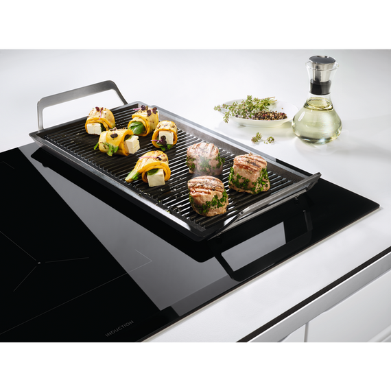 Варочная поверхность электрическая Electrolux EIV634