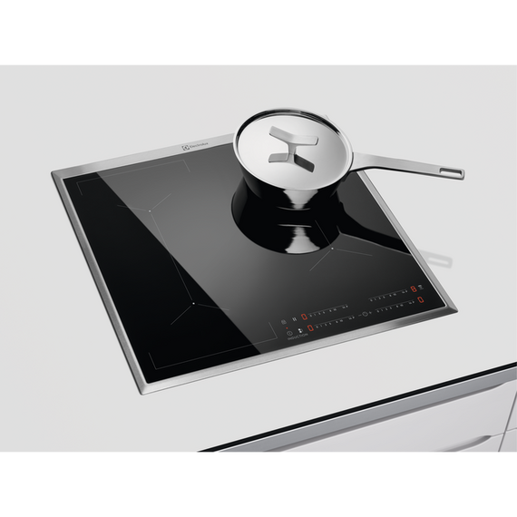 Варочная поверхность электрическая Electrolux EIV6340X