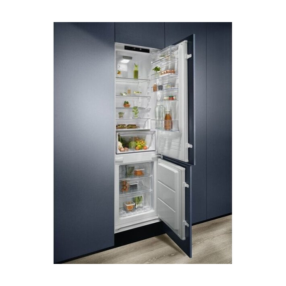 Холодильник встраиваемый Electrolux RNT6TE19S0