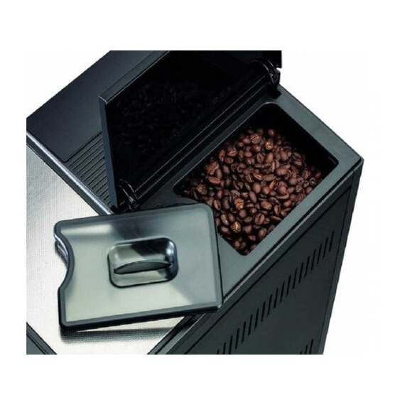 Кофемашина эспрессо Nivona CafeRomatica NICR 820