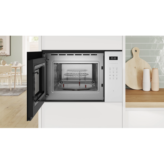Встроенная микроволновая печь Bosch BFL524MW2
